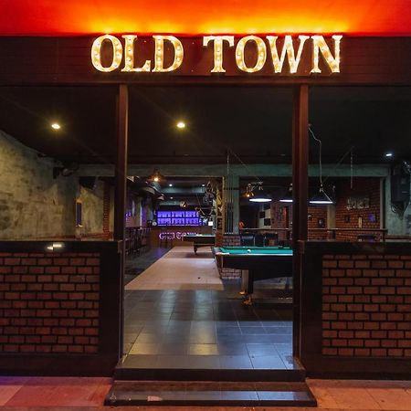 Old Town Hotel Pantai Jomtien Luaran gambar